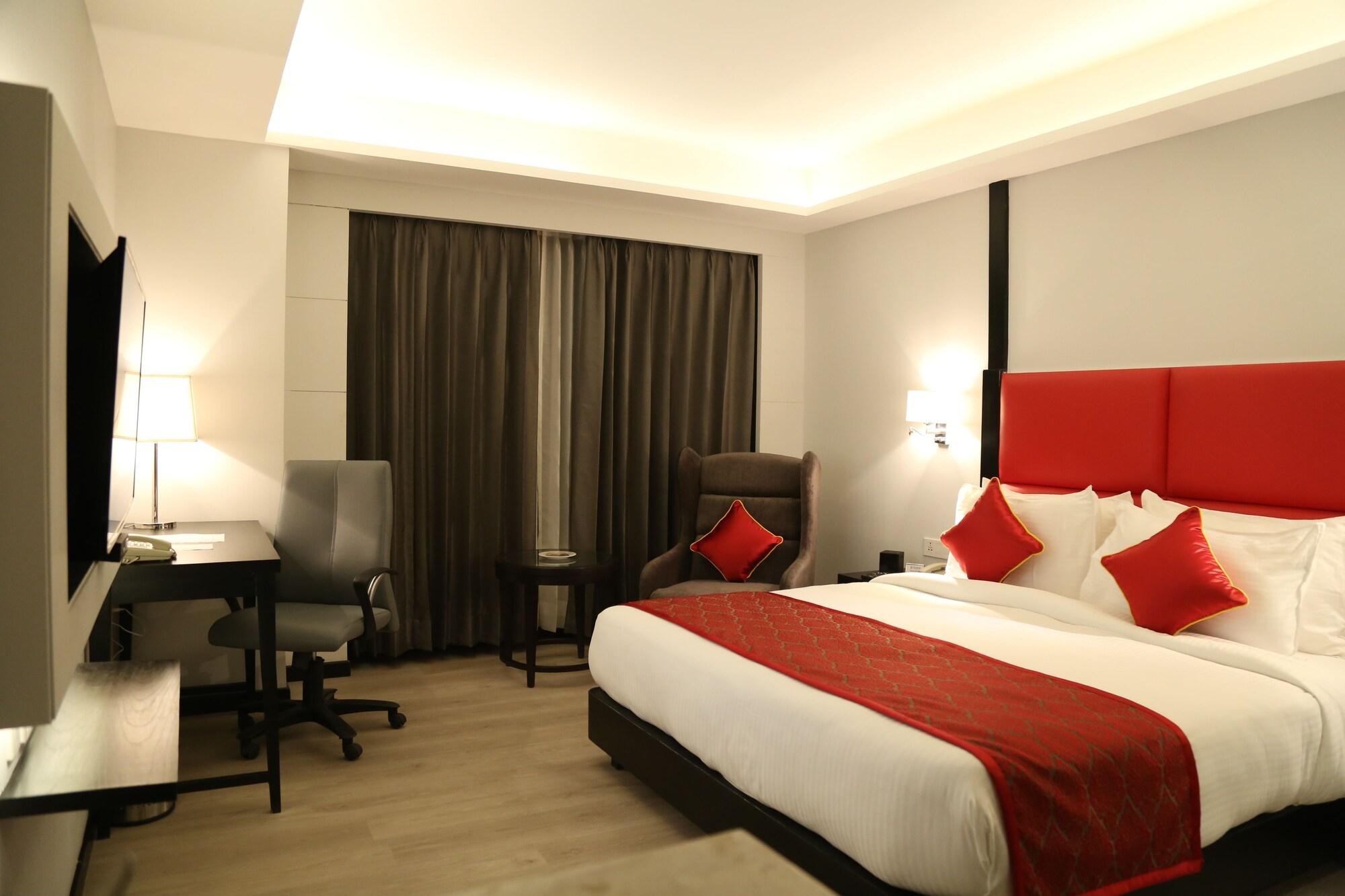 Ramada Encore Jalandhar Exterior photo