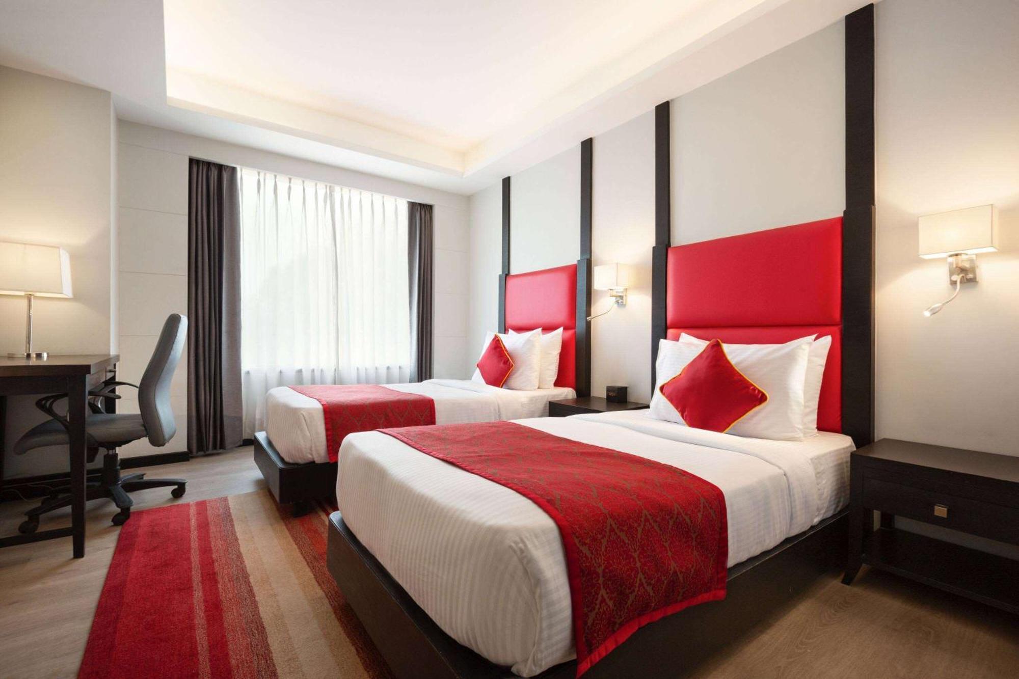 Ramada Encore Jalandhar Exterior photo
