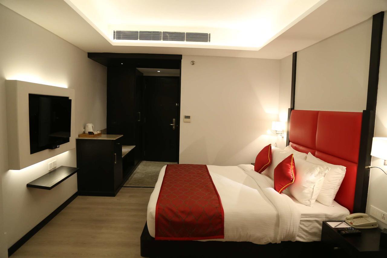 Ramada Encore Jalandhar Exterior photo